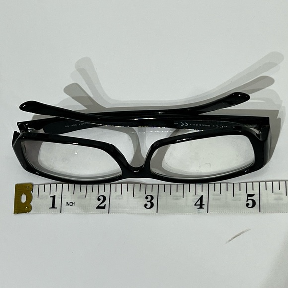 Gucci Eyeglass Frame with GG gold/silver tone interlocking design - Picture 15 of 16